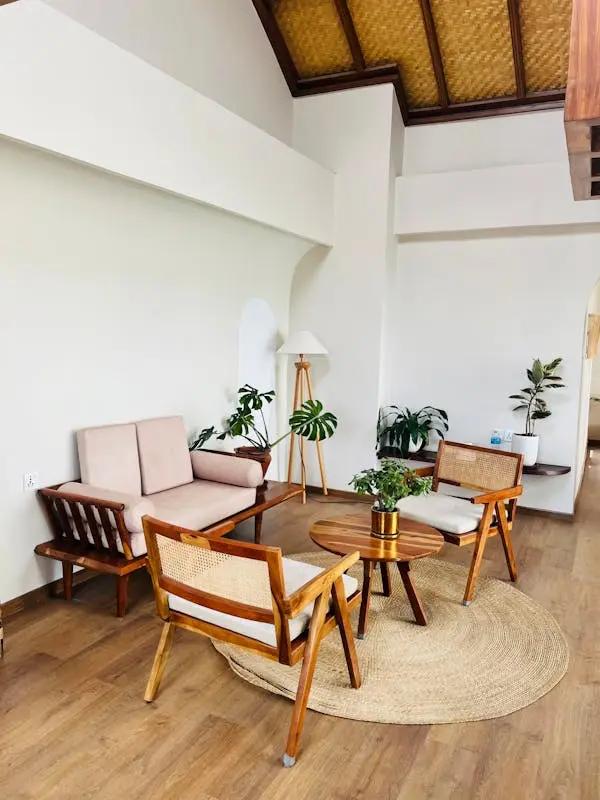 Space-saving furniture for remote work